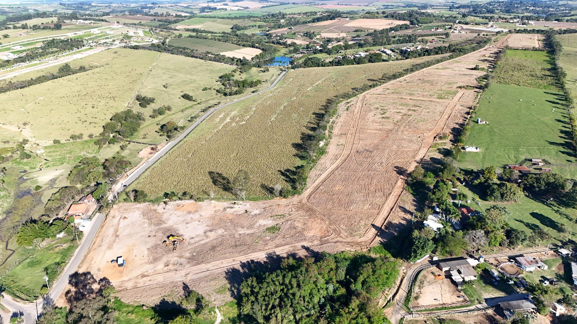 terreno à venda, Centro, Elias Fausto — foto 1 de 4