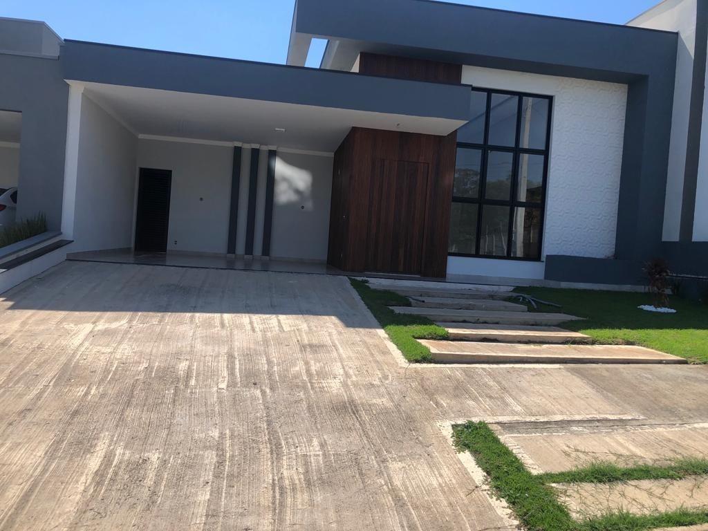 Casa em Condomínio à Venda em Indaiatuba