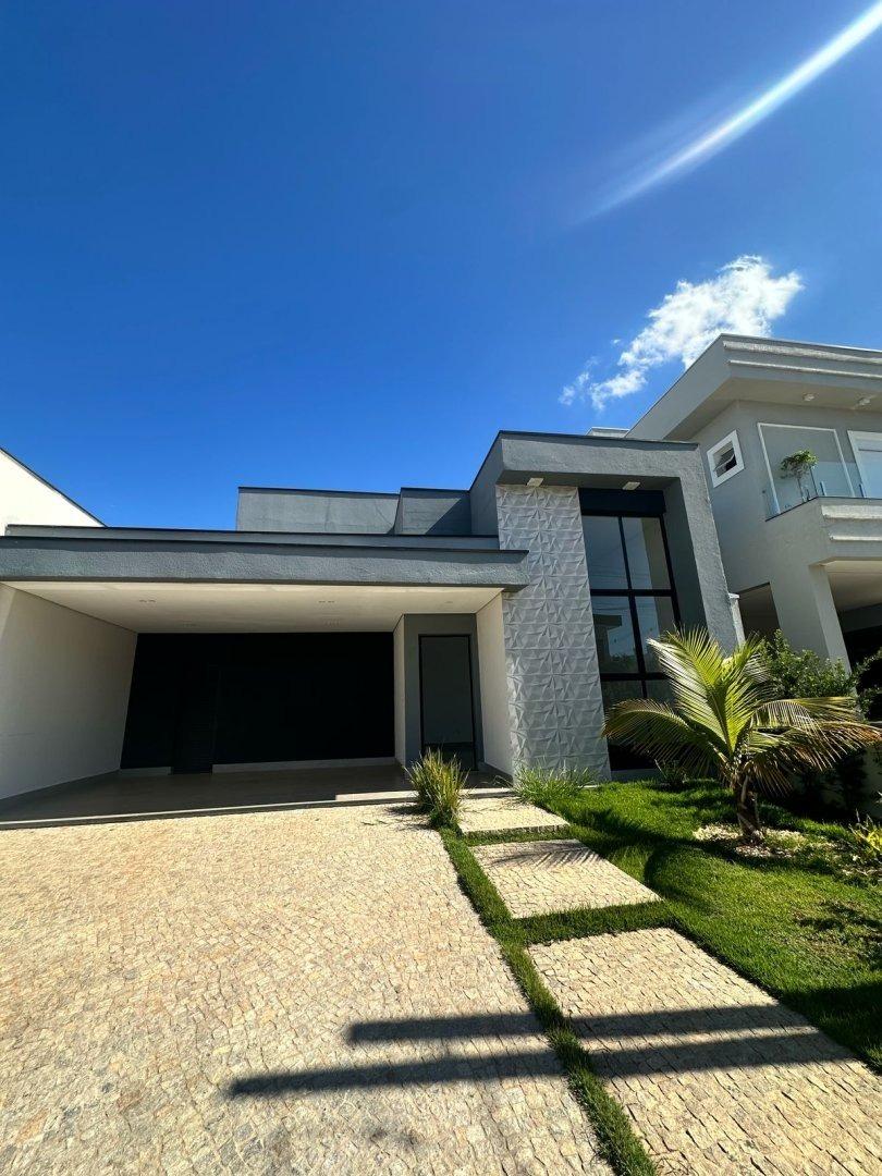 Casa com 3 suítes e piscina no Jd Piemonte!