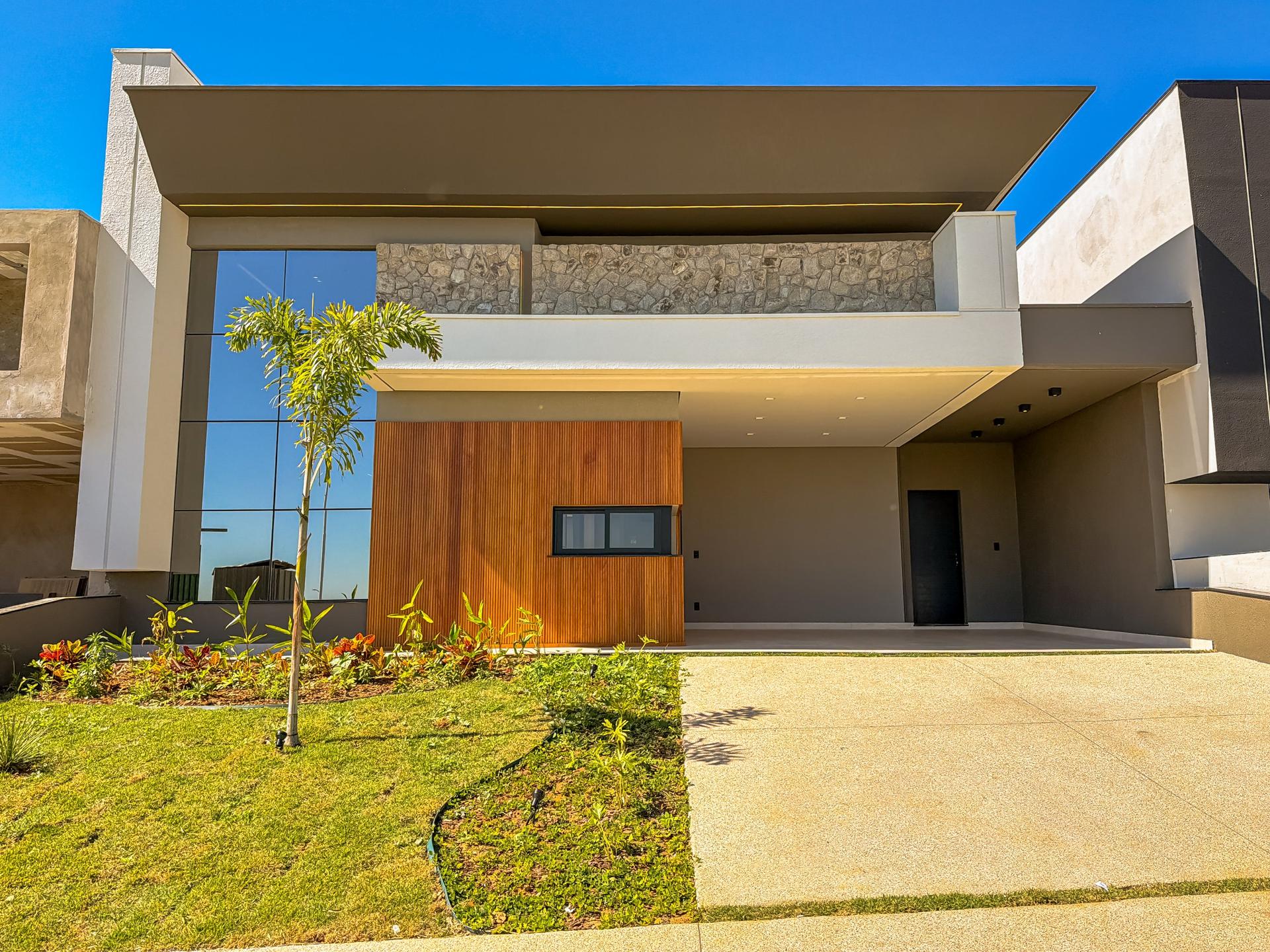 Casa em condomínio fechado com piscina privativa à venda em Indaiatuba